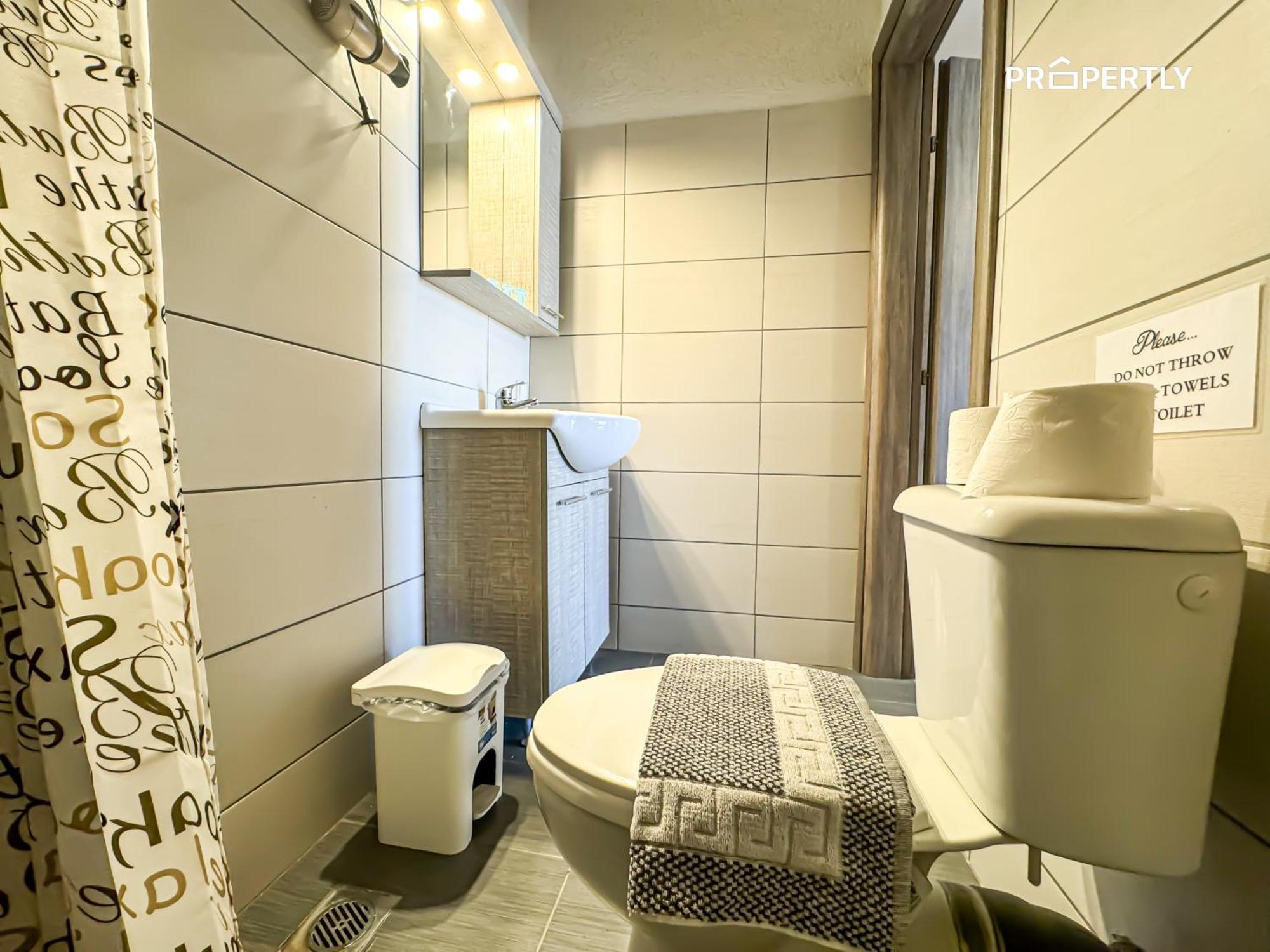 Apartment Beachfront Retreat #propertly Nea Kallikrateia